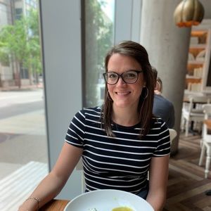 Meet your Posher, Lauren